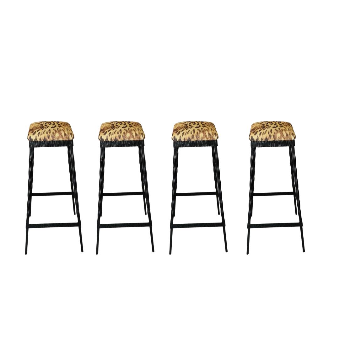 4 brutalist stools from the 1950s