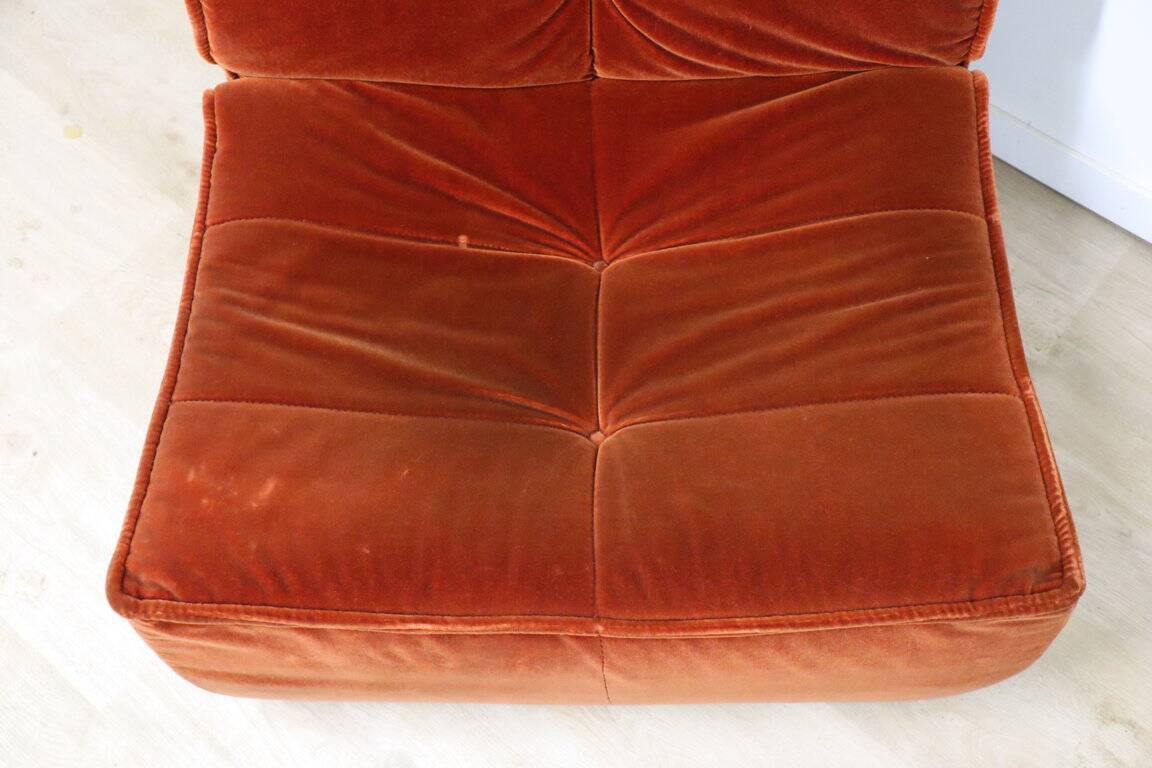 Vintage velvet armchair, 1970