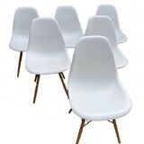 6 white DSW chairs by Vitra