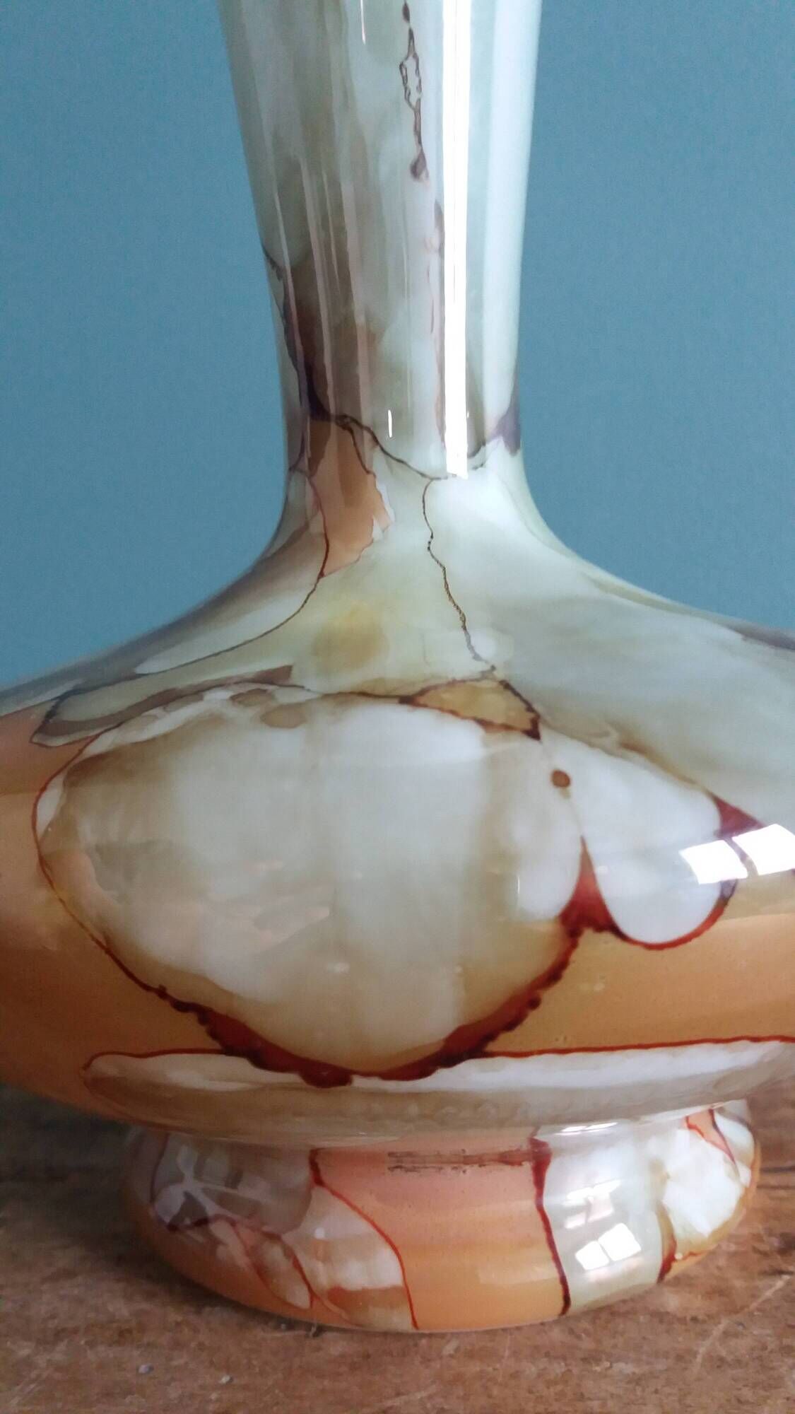 Marbled opaline vase, Stelvia, Empoli, Italy