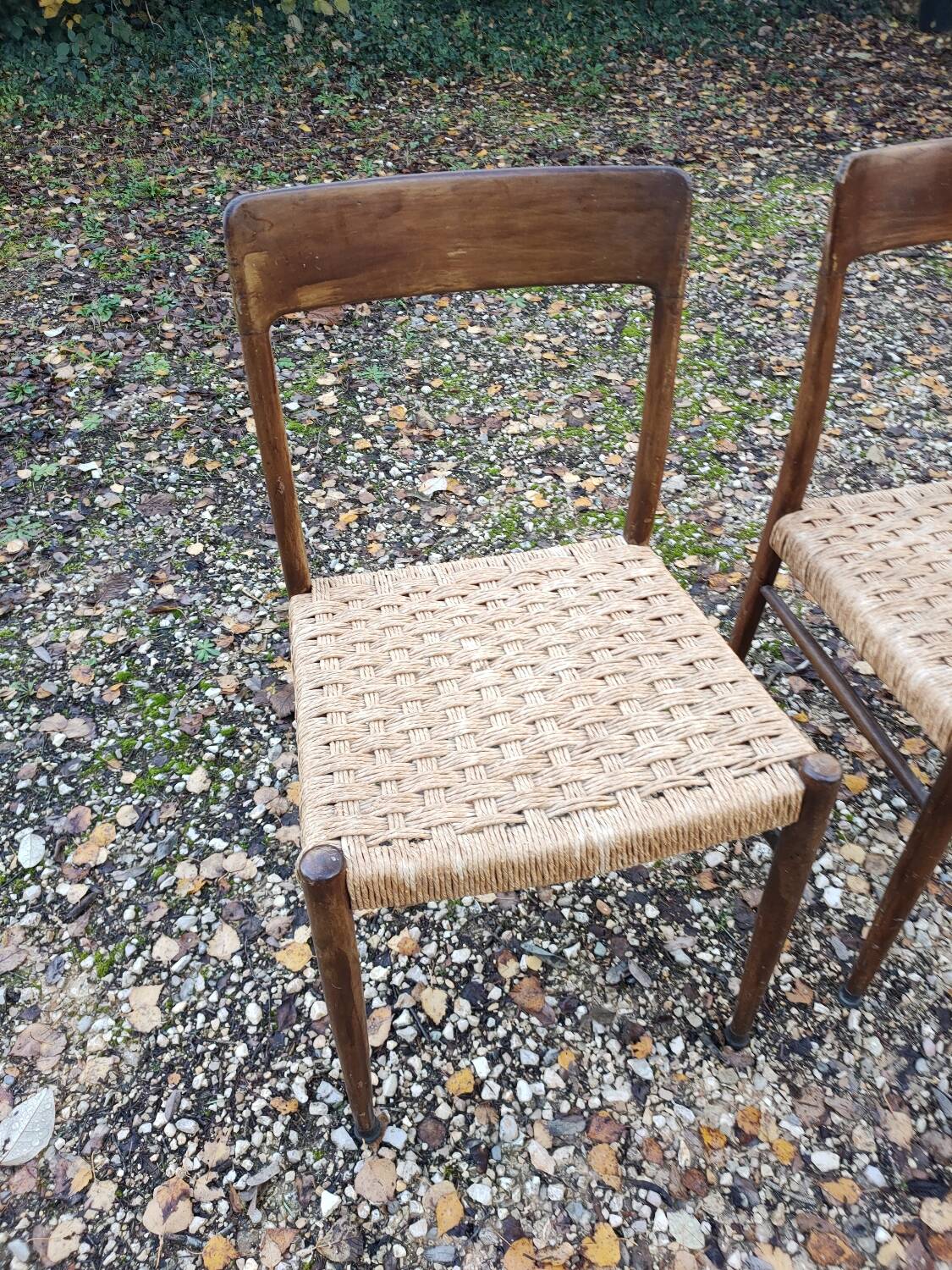 3 Scandinavian Moller chairs