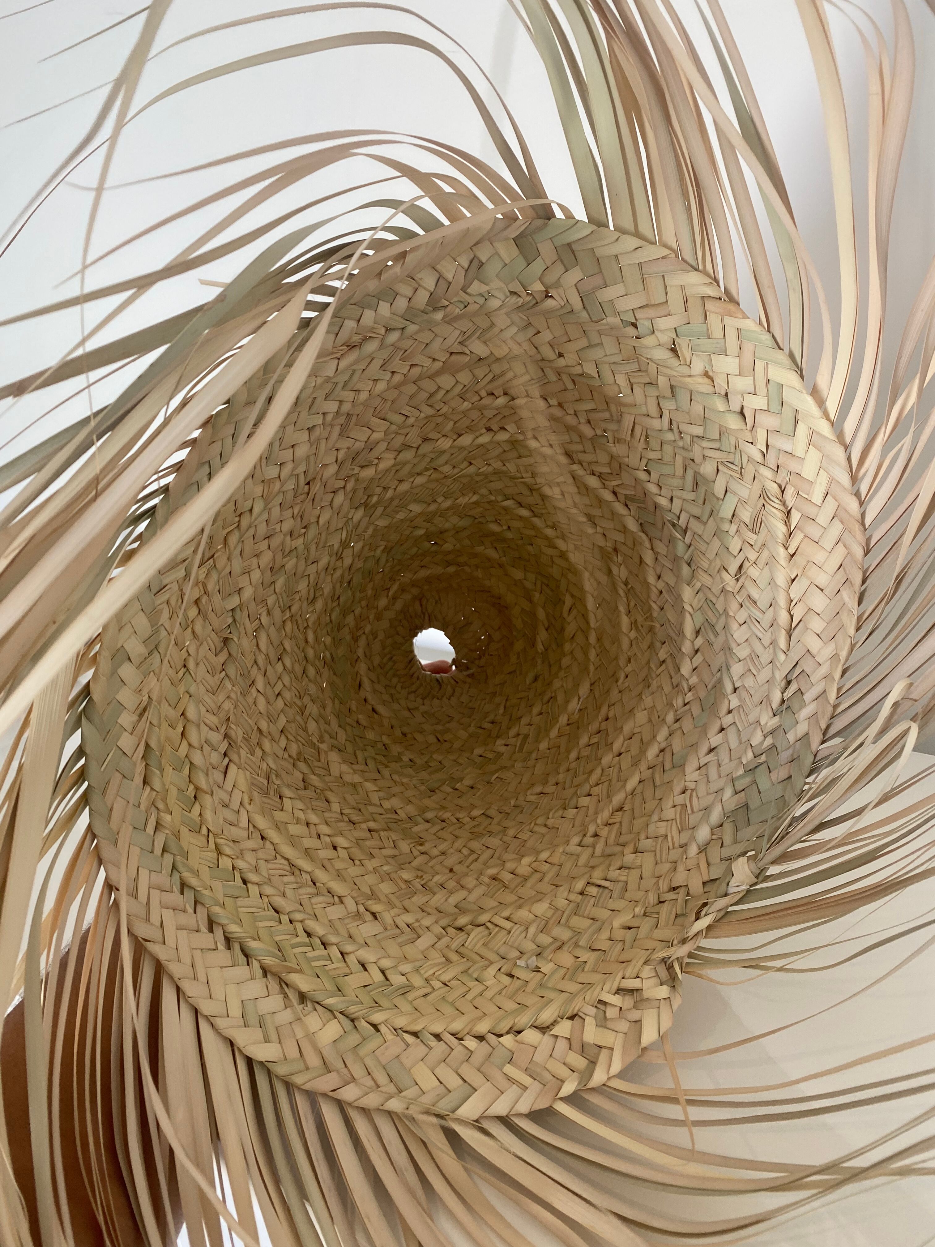 Hand-braided suspension