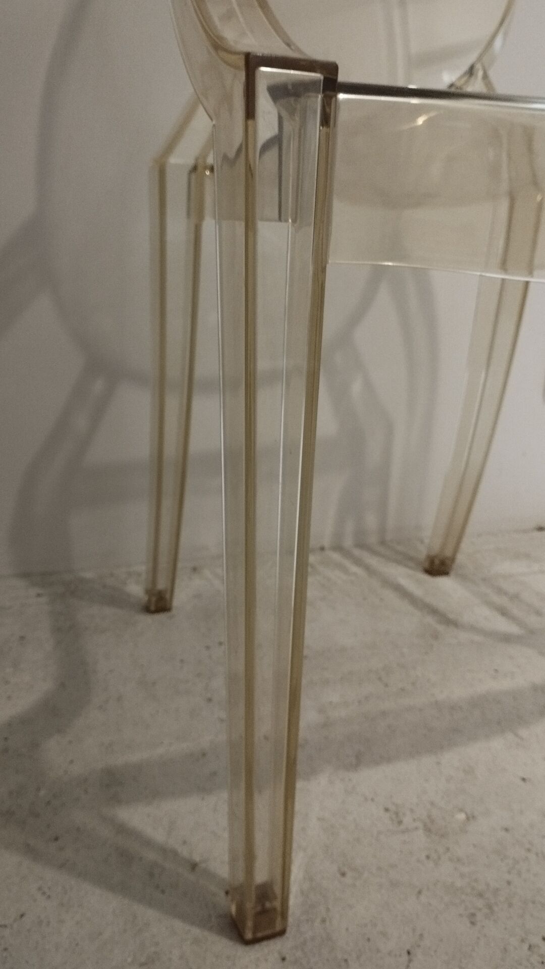 Fauteuil Louis Ghost de Philippe Starck Kartell