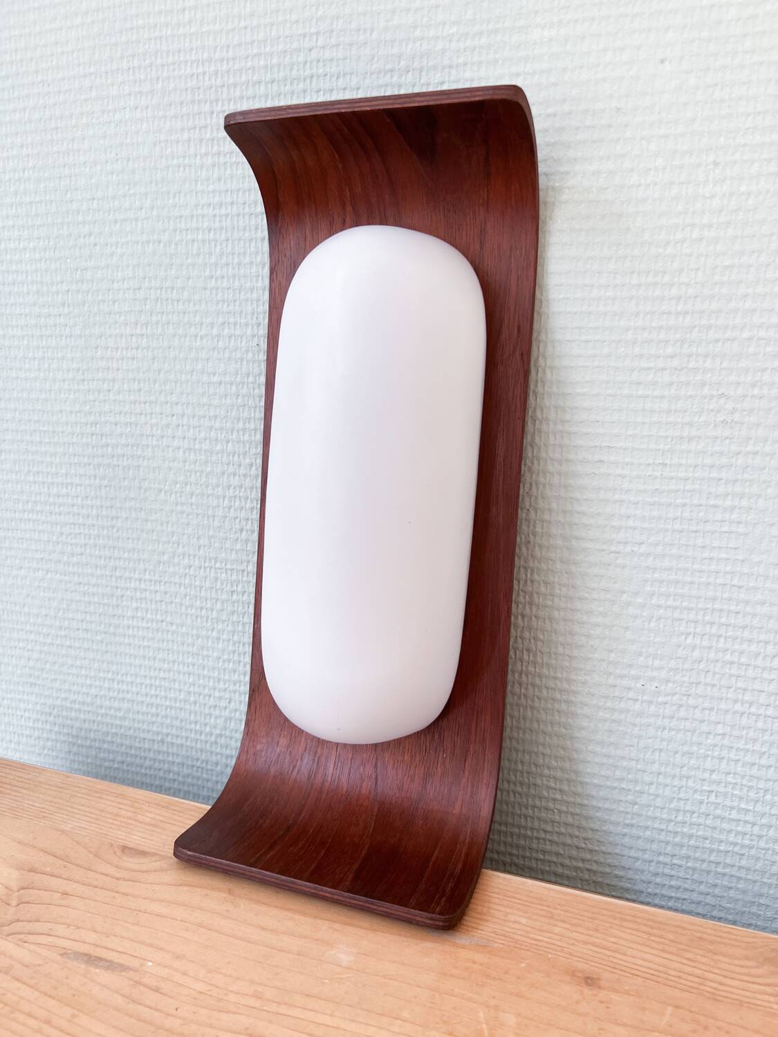 Vintage wall light design Goffredo Reggiani