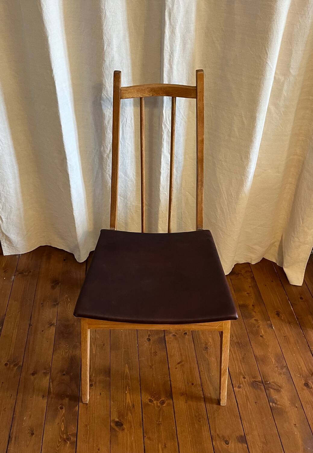 Italian work from the 40s, chair