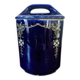 Earthenware pot