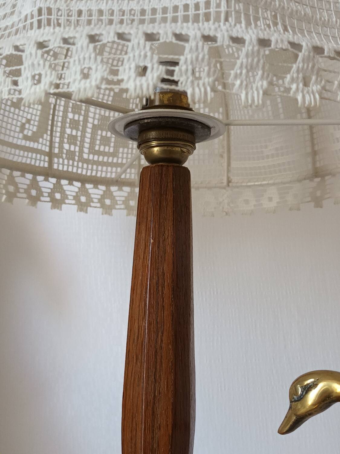 Vintage lace marquetry bedside lamp