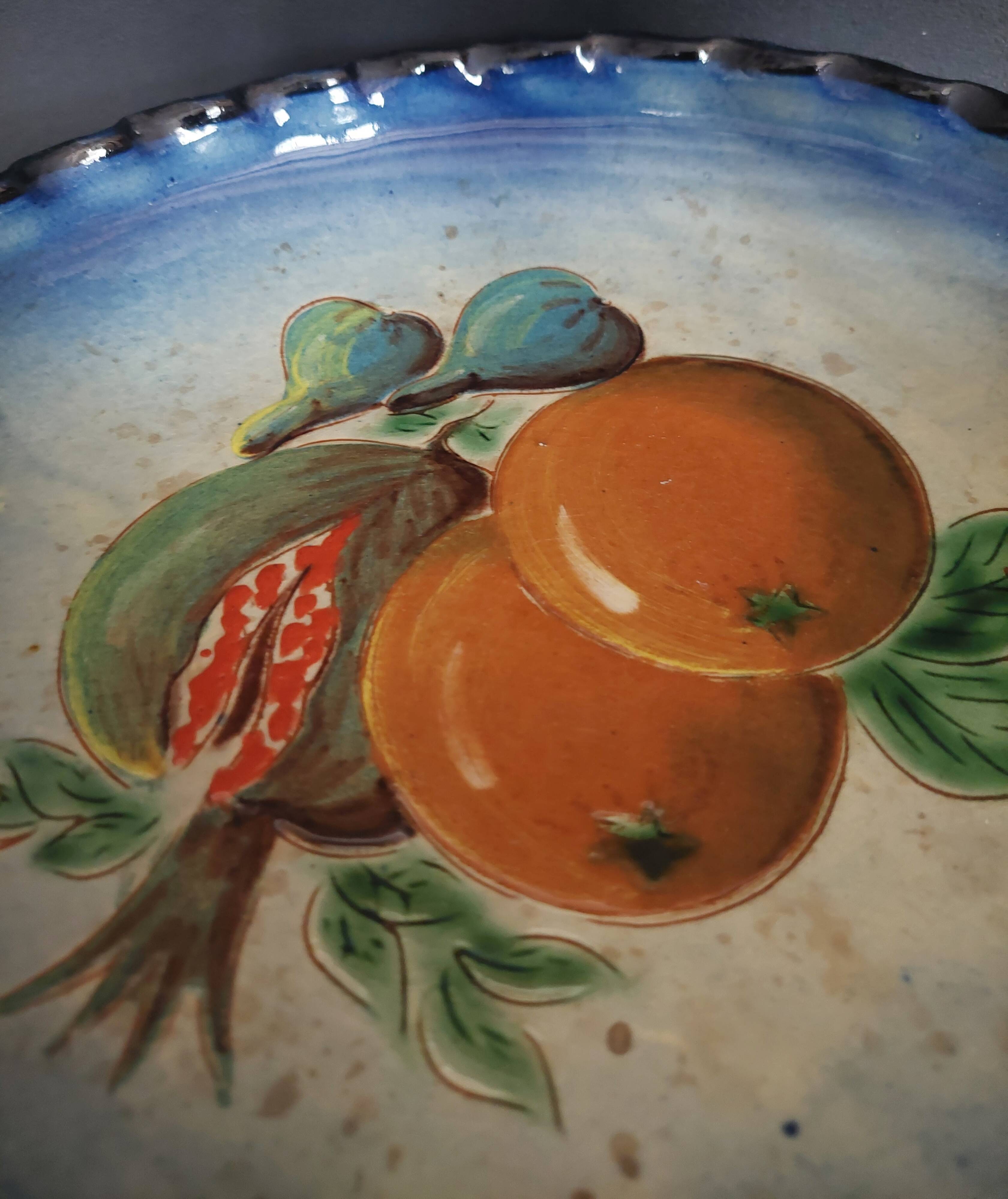 Vintage fruit bowl signed Pagric Spain 1980s