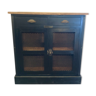 Old industrial buffet