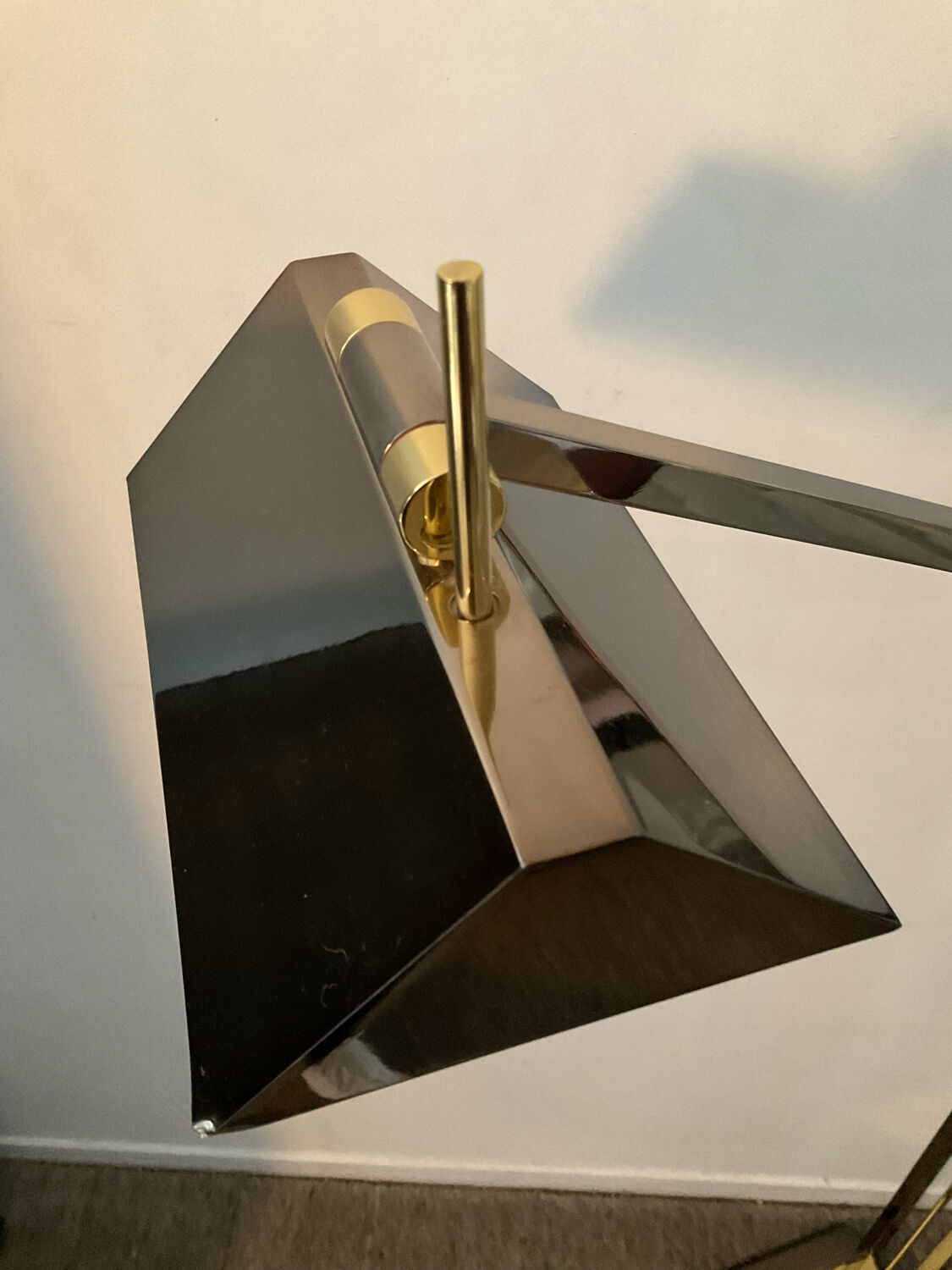 Golden Deknudt floor lamp from the 70s