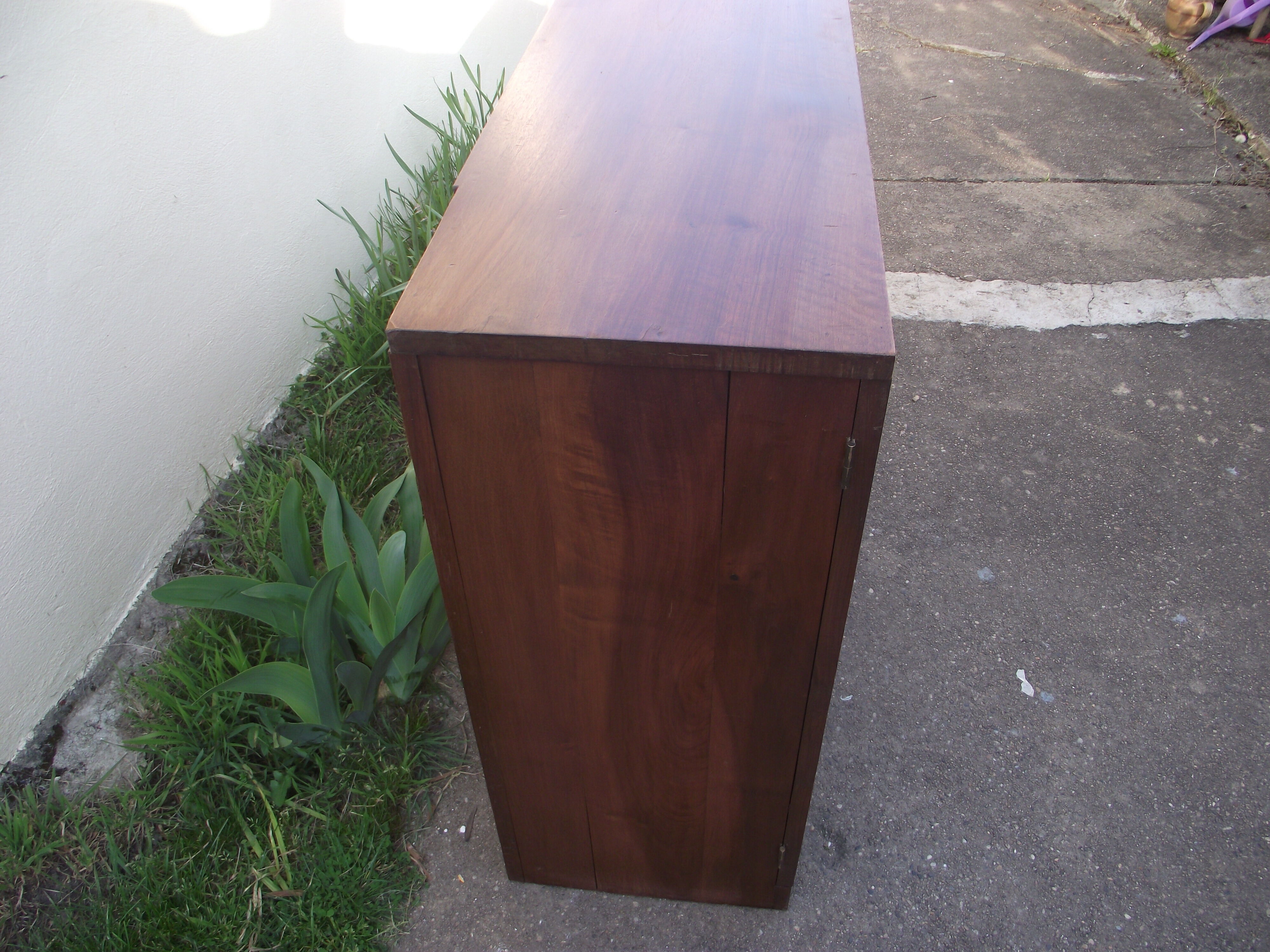 Art deco entrance console