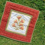 Provencal cushion