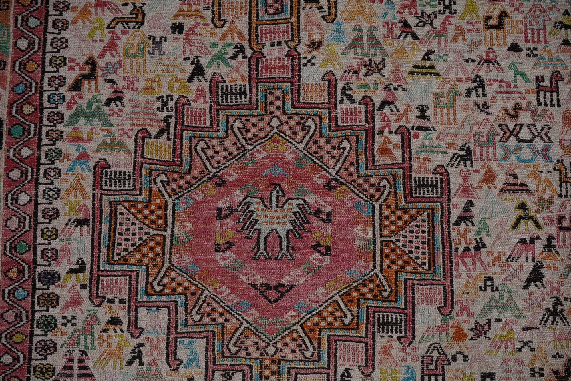 Kilim turc vintage tissé main 123x195 cm