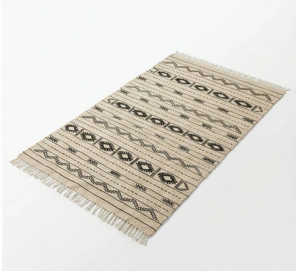 Ethnic kilim rug
