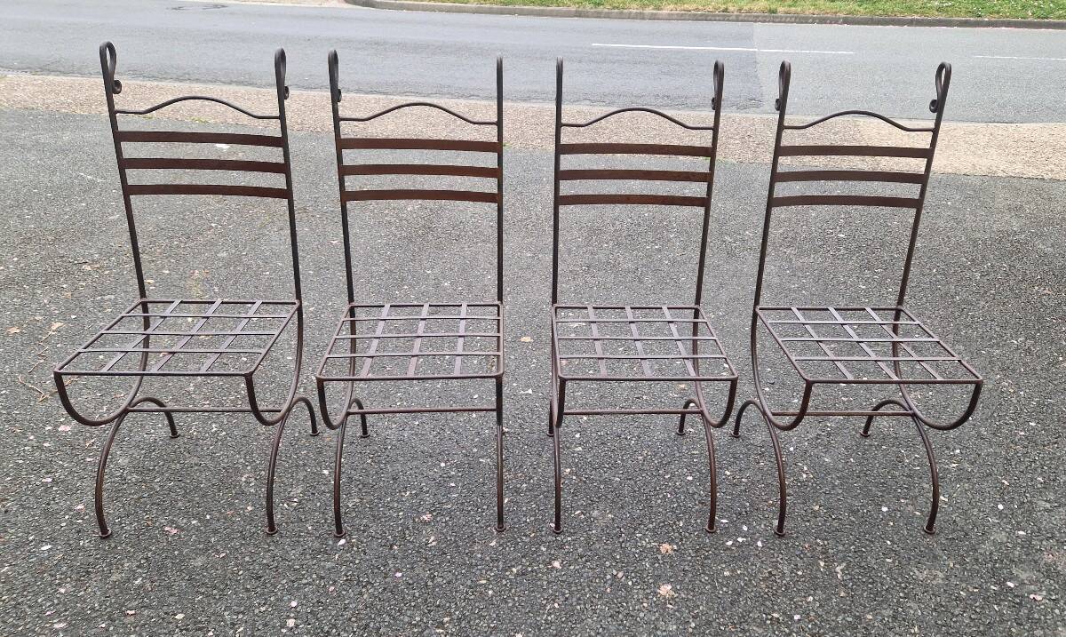Ensemble de 4 chaises de jardin en fer XXe