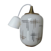 Suspension opaline blanche motifs géométriques dorés années 60 70