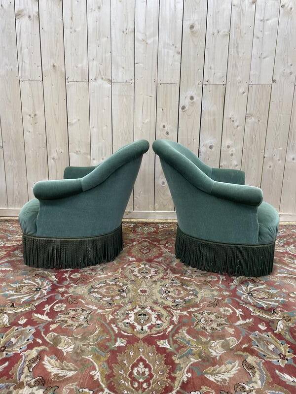 Pair of Napoleon III style green velvet toad armchairs