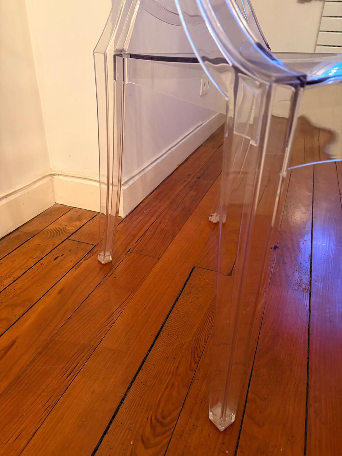 Kartell Louis Ghost Chair