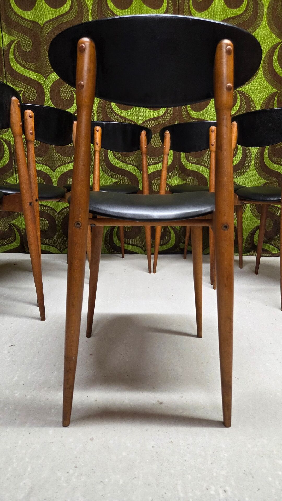 6 Vintage Unicorn Baumann Chairs 1960