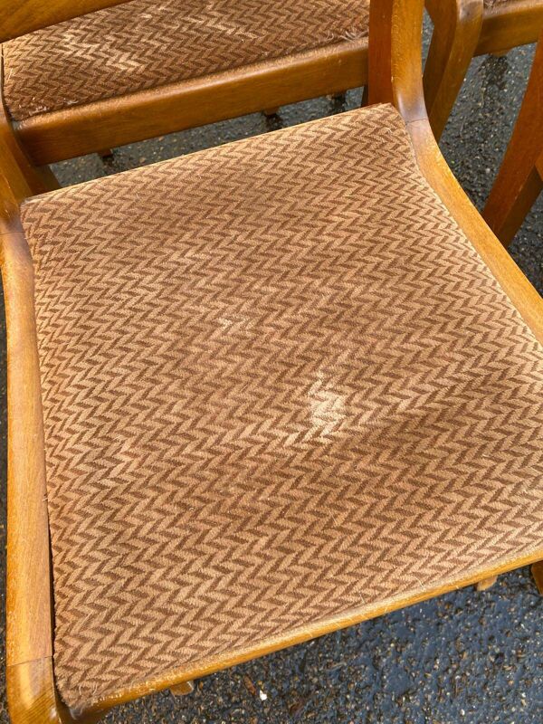 4 chaises en bois massif et daim velours marron Louis Philippe