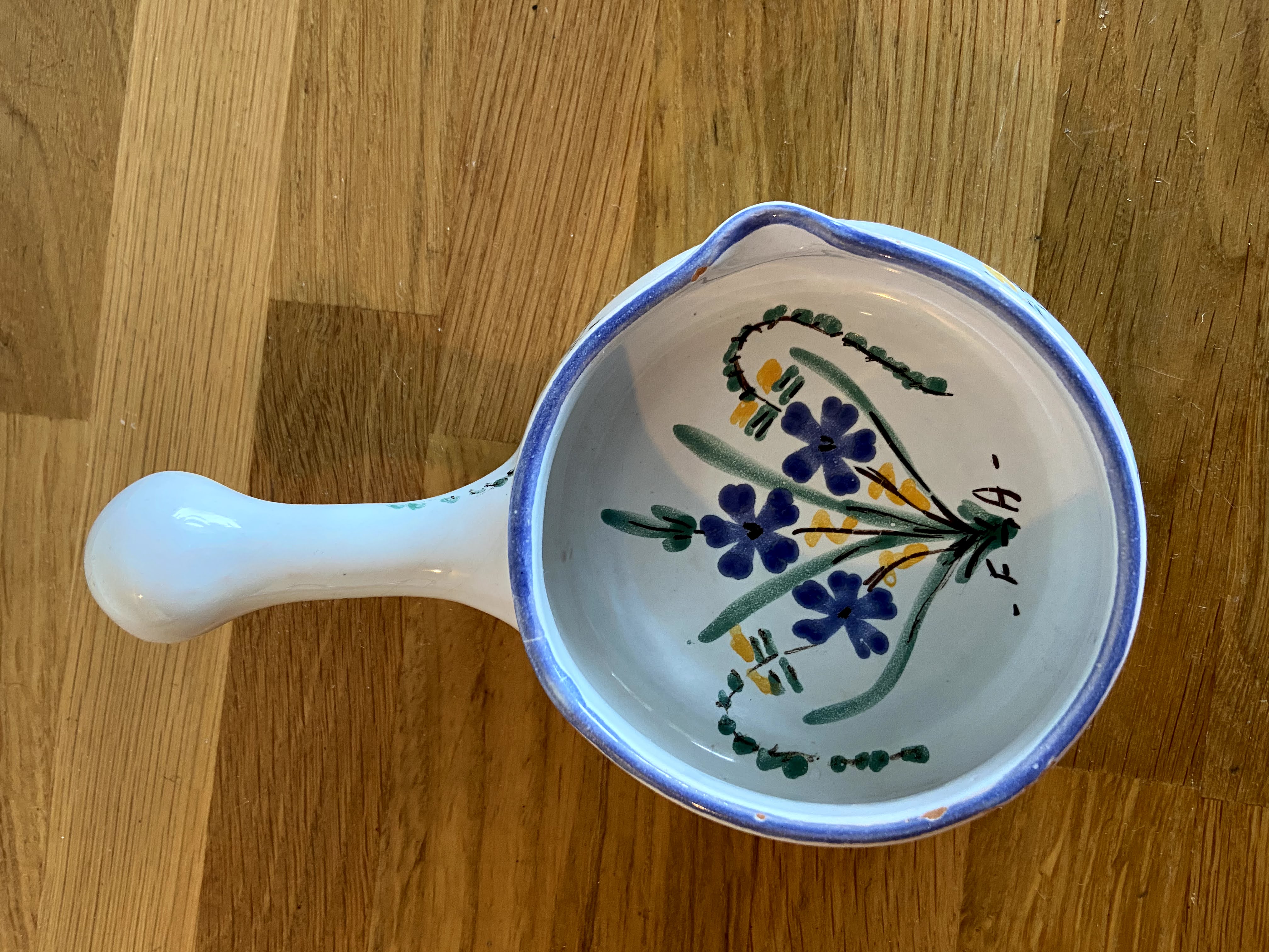 Provencal pottery ramequin