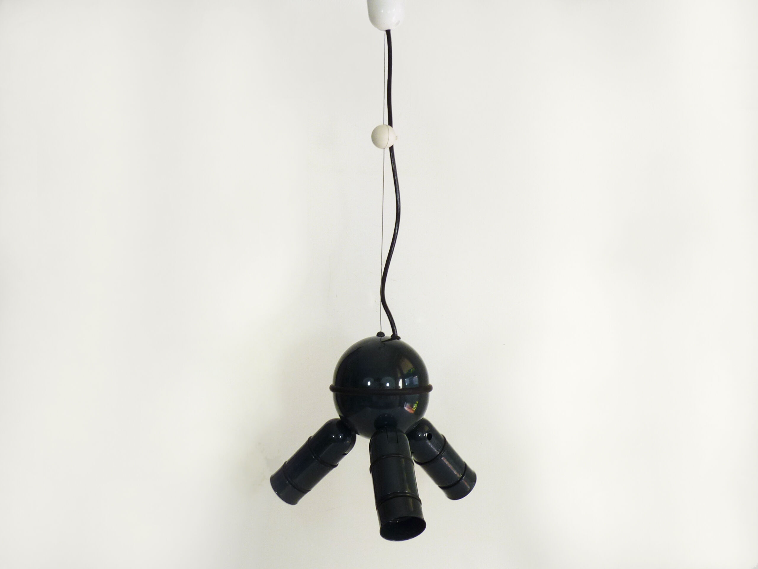 Spherical Lita hanging lamp with 3 sputnik orientable spots