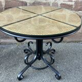 Table d'appoint table pied central guéridon Art Nouveau bois courbé 1980s
