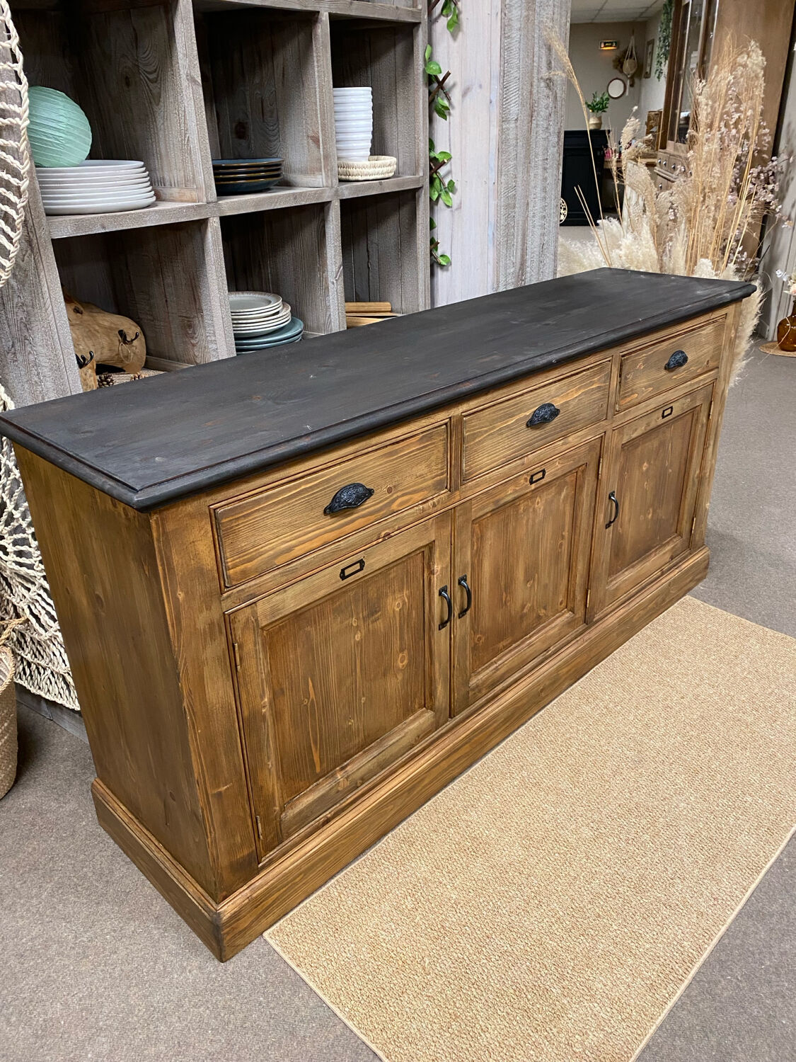 Bahut, meuble en bois