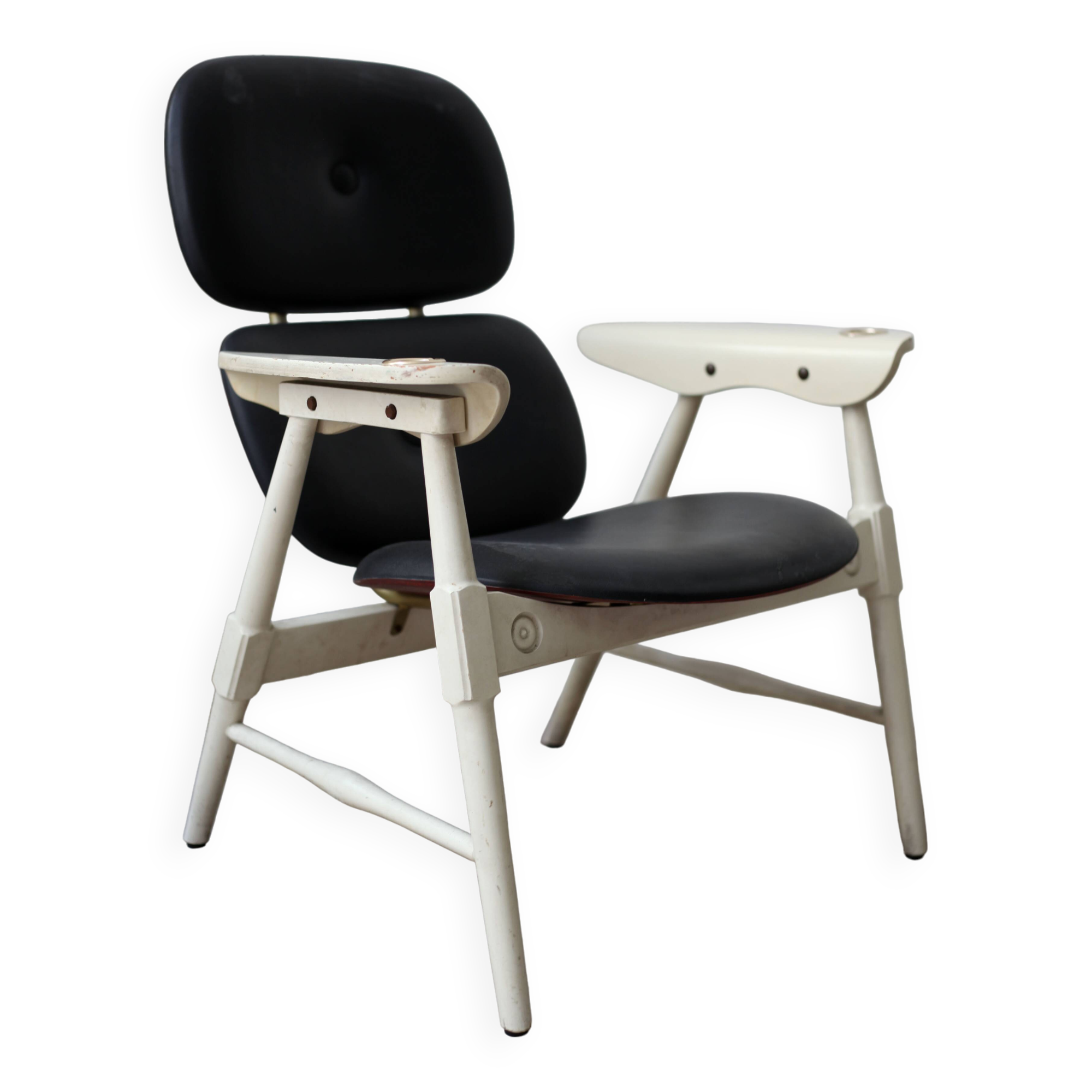 Italian high-back armchair in white lacquered wood and black imitation leather - Vintage from the 50s