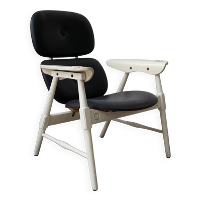 Fauteuil italien à dossier haut en bois laqué blanc et simili noir - Vintage des années 50