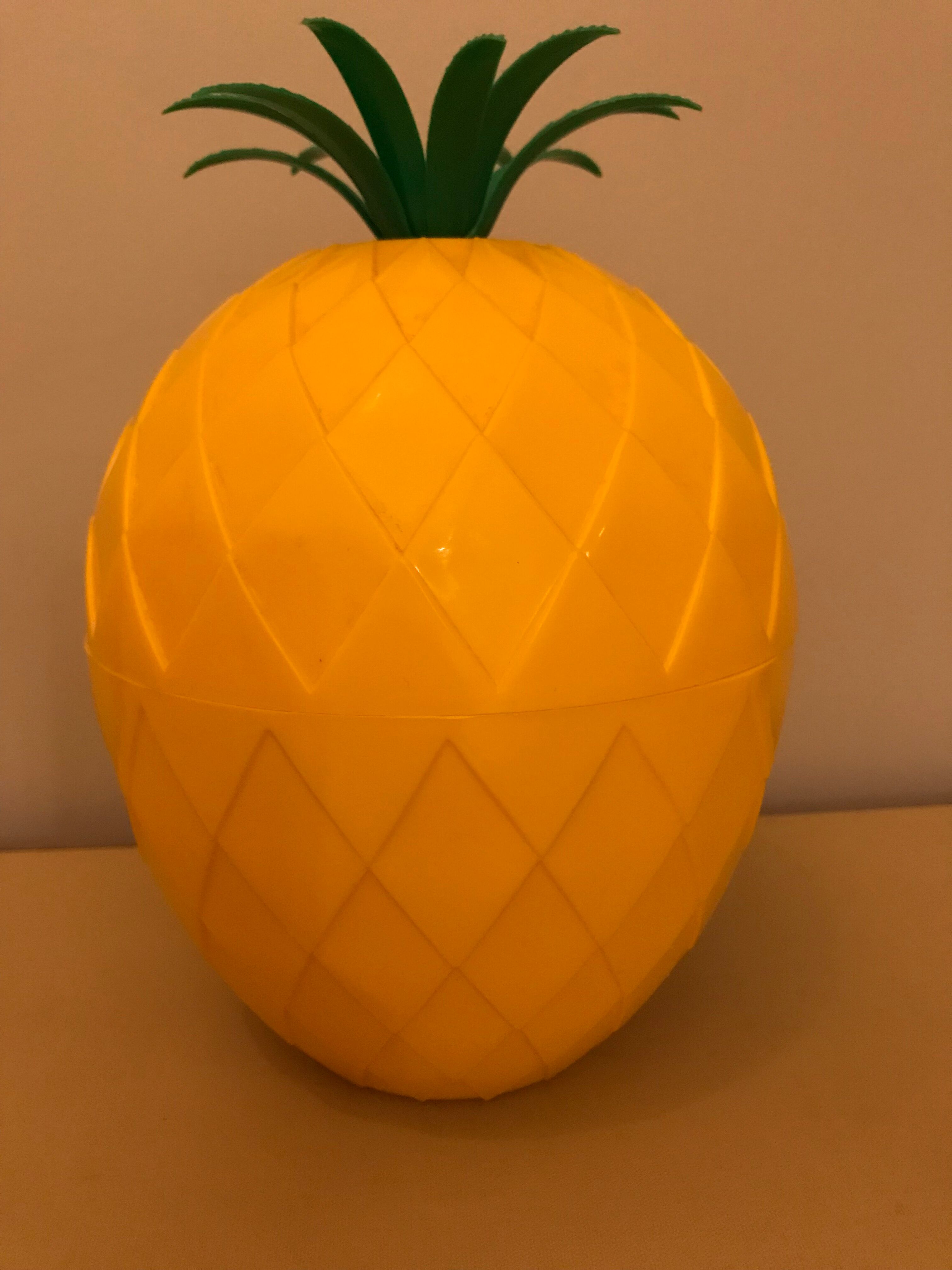 Pineapple glaze bucket