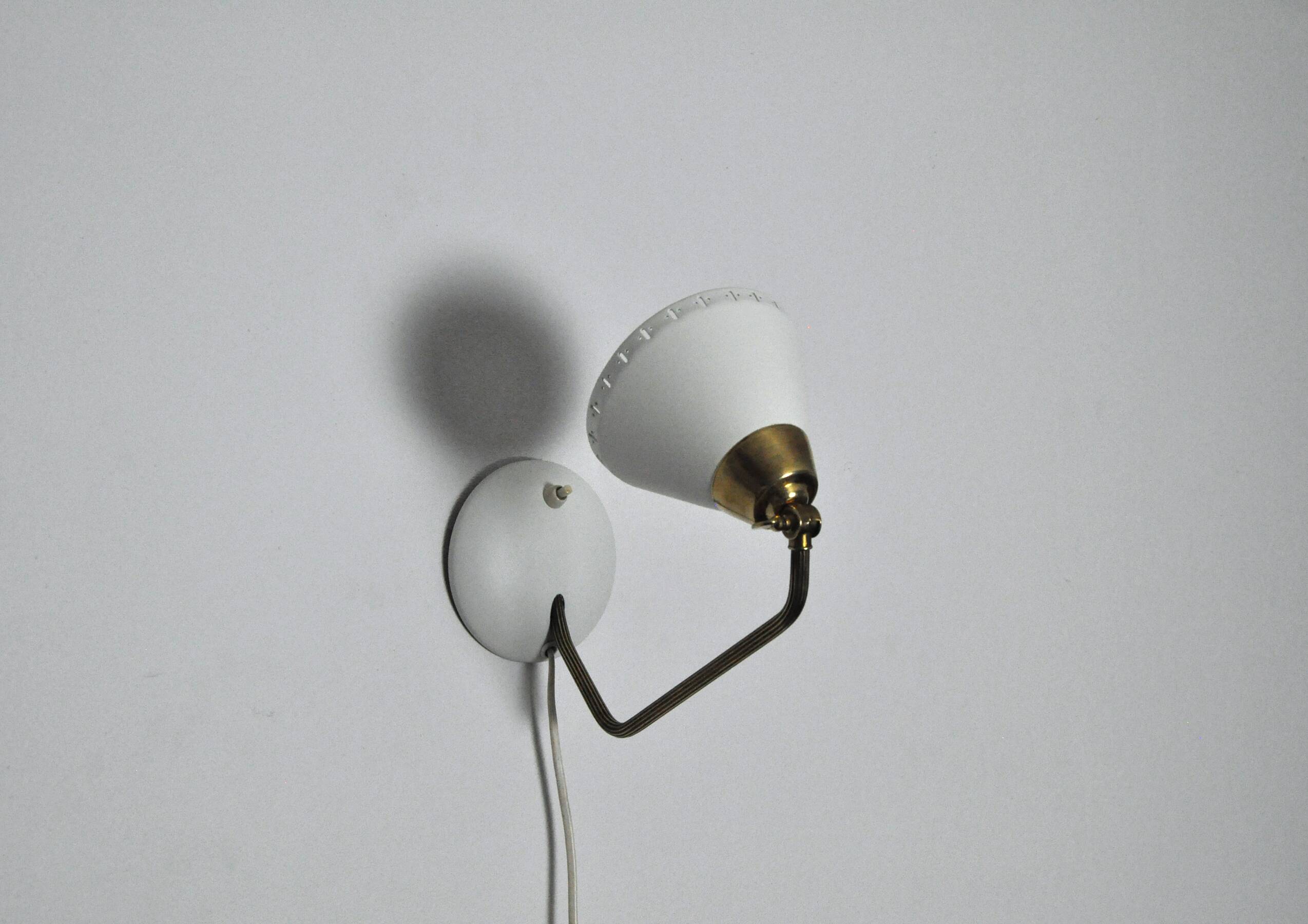 Swedish Table Lamp in Brass and White Metal, EWÅ Värnamo, 1950s