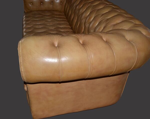 Canapé chesterfield, 3 places Angleterre, vers 1970