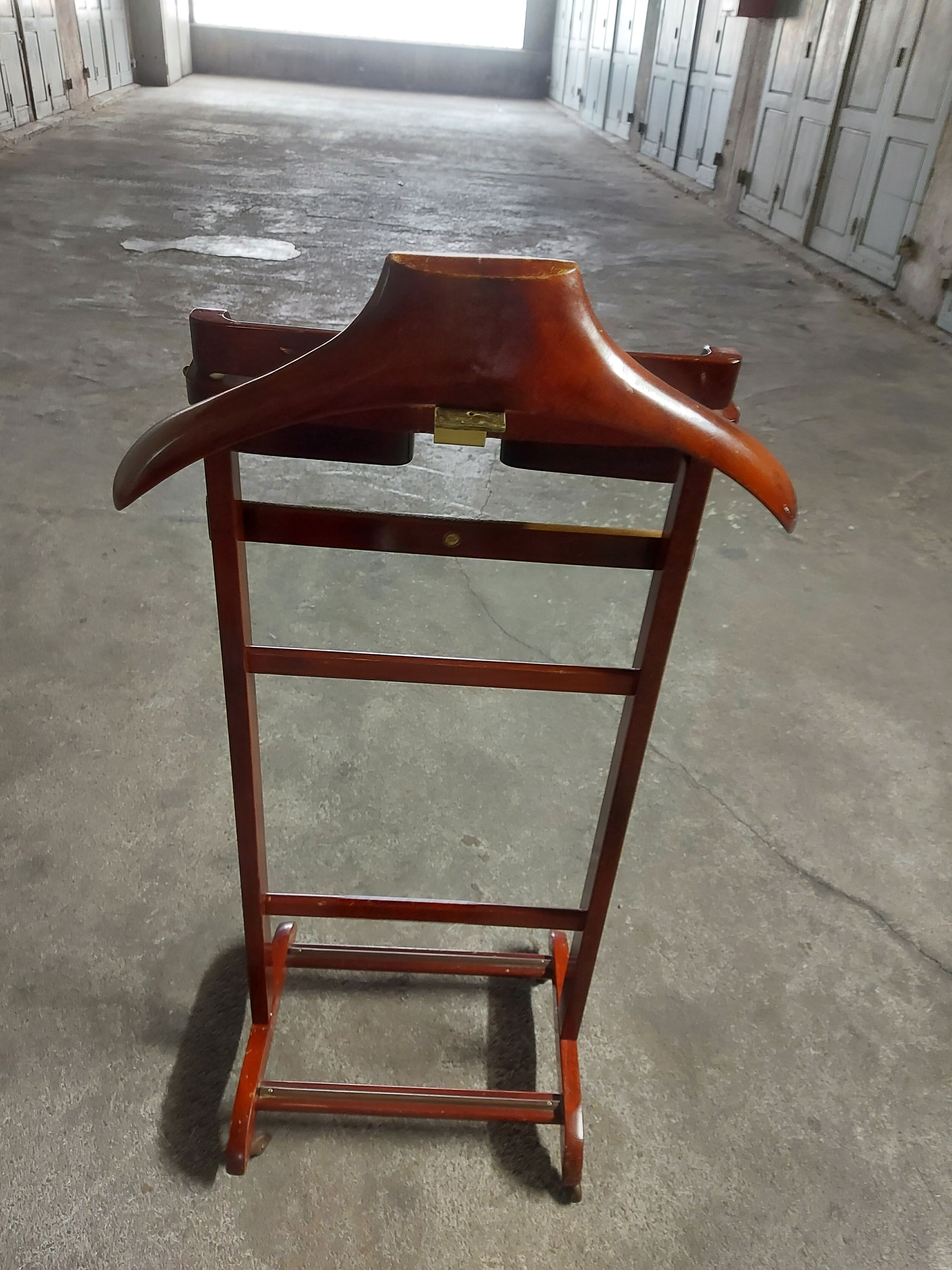 Fratelli Reguitti valet in vintage wood