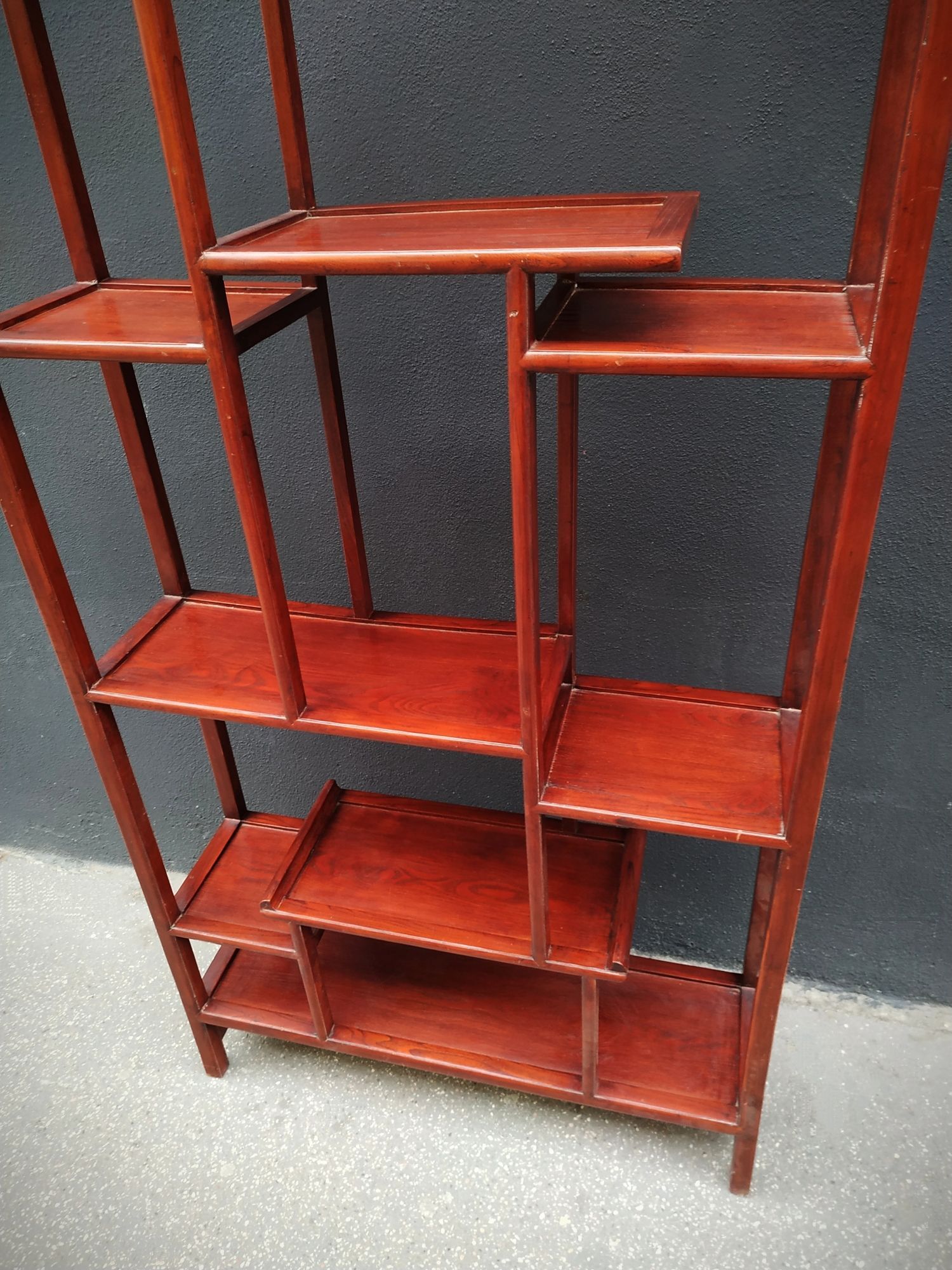 Asymmetrical shelf 1960