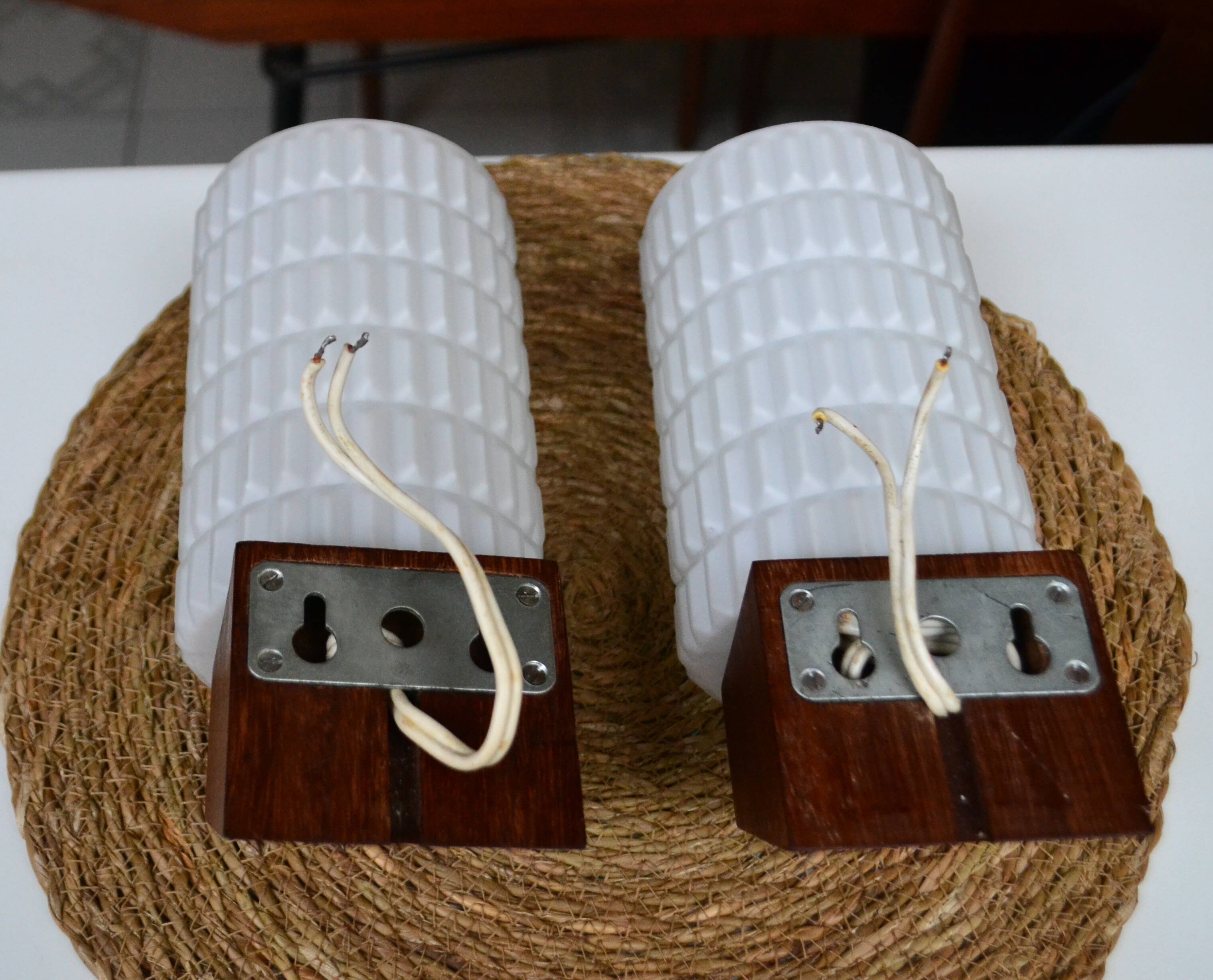 Pair of Scandinavian wall lights in teak and opaline by Philips from the 1960s.