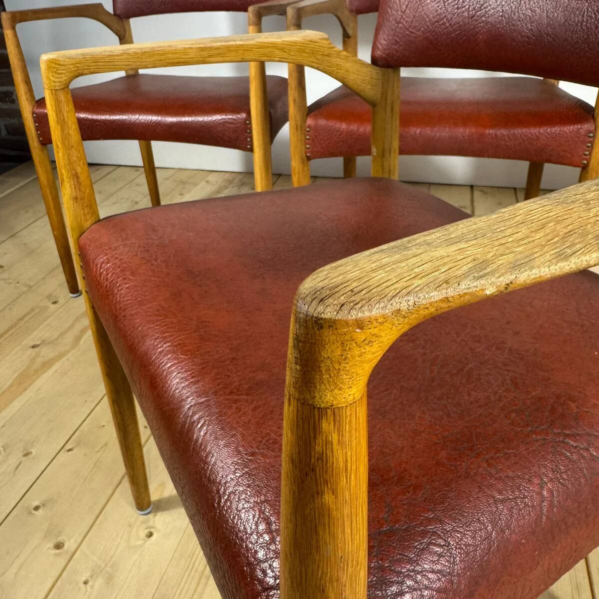 Set of 4 teak chairs by Villy Schou Andersen – Scandinavian mid-century design
