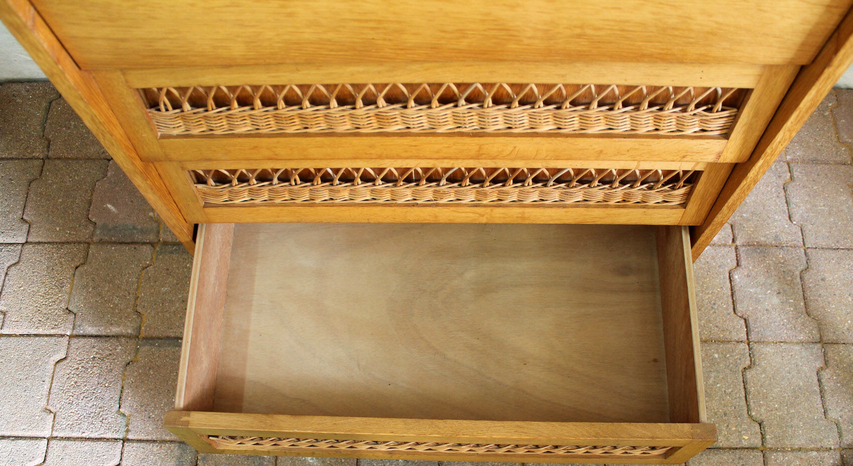 Secrétaire vintage en bois et rotin