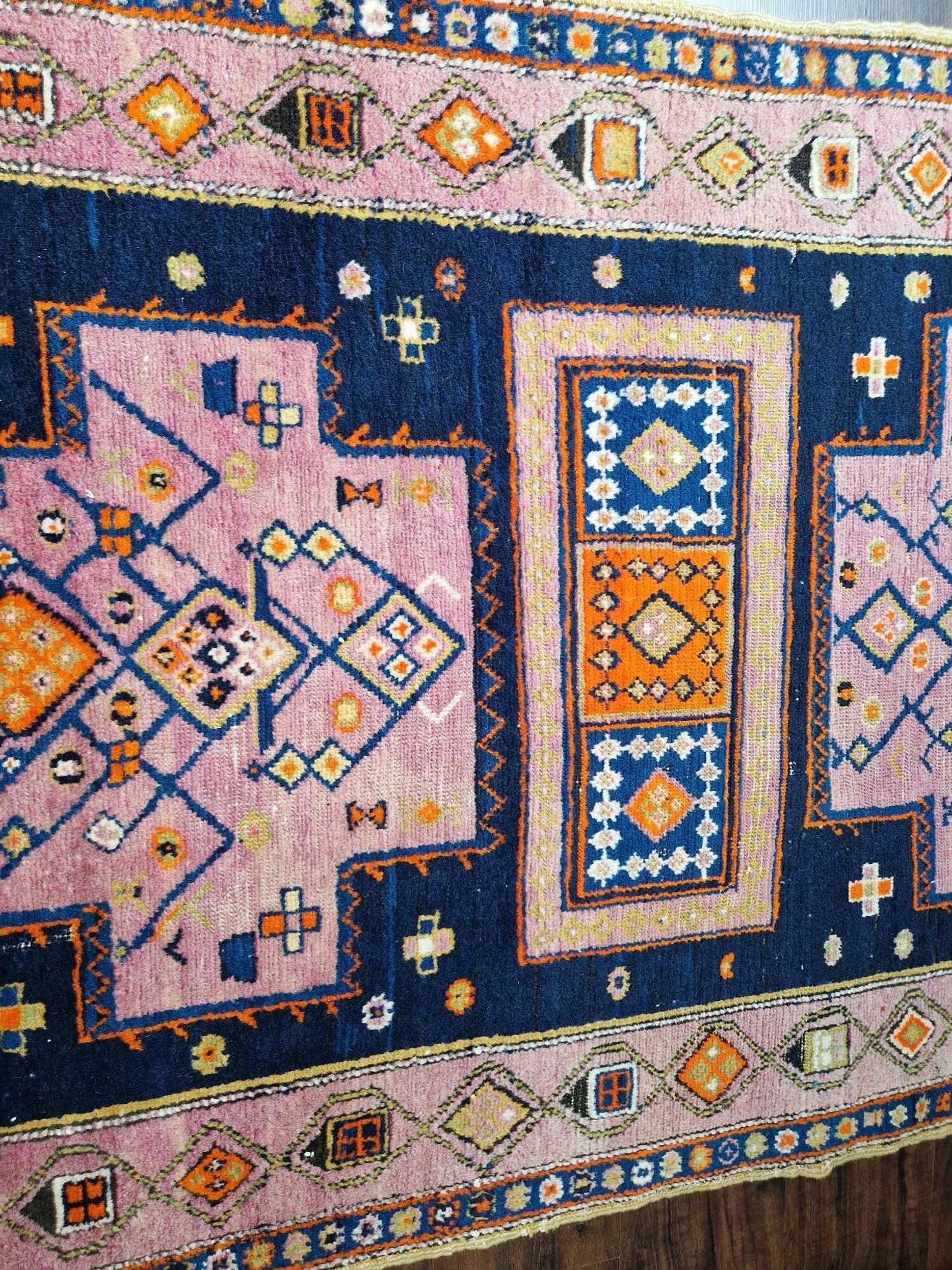 Antique Kalkaz carpet, 1920, wool on wool, 120/320 cm.