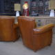 Paire de fauteuils club vintage en cuir