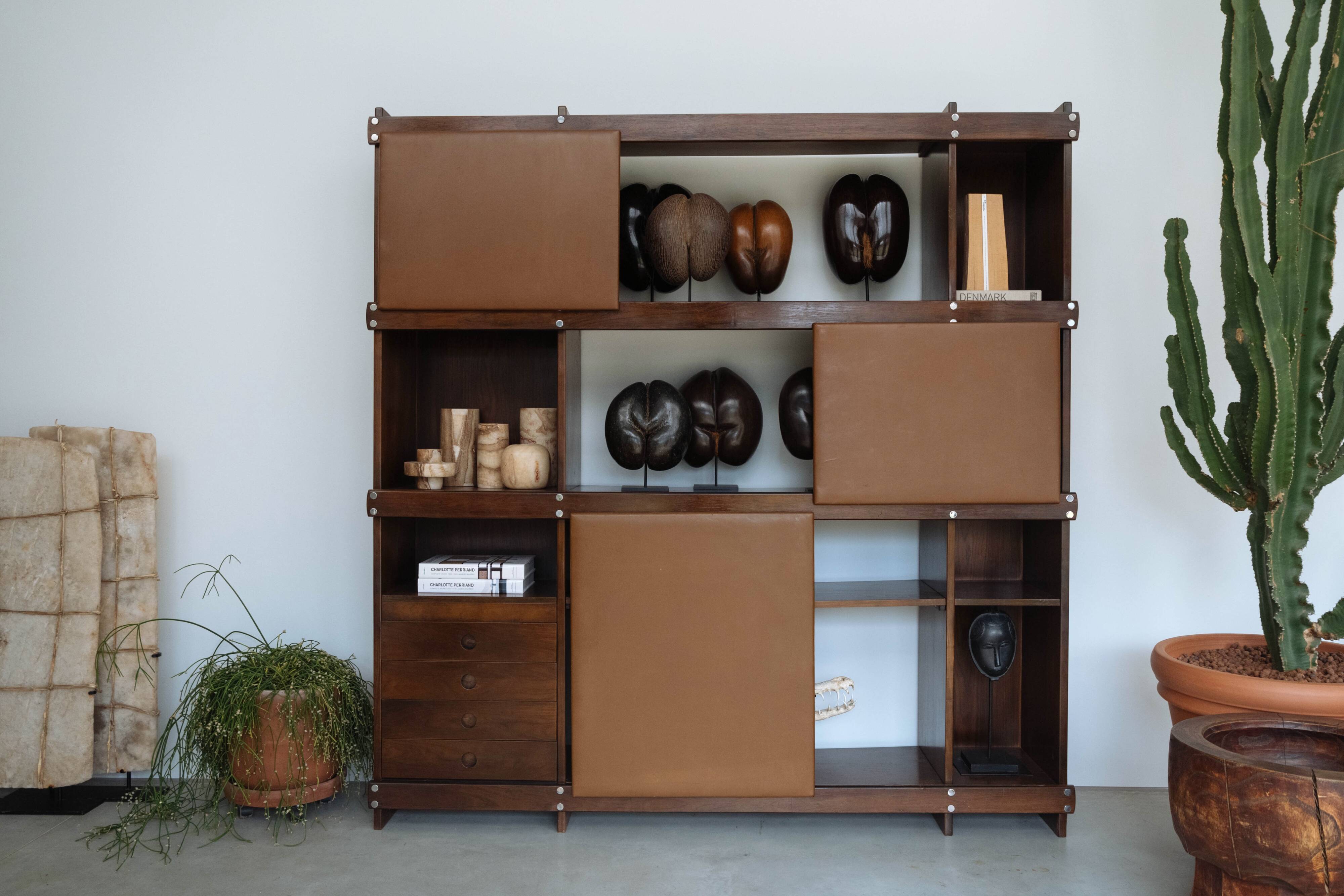 Bookcase 'Adolpho' by Sergio Rodrigues for OCA, Brazil, 1960s