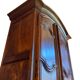 Armoire versaillaise en noyer, XVIIIe siècle