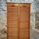 Armoire à rideaux vintage en chêne français – années 1960 – rangement de bureau avec étagères réglables