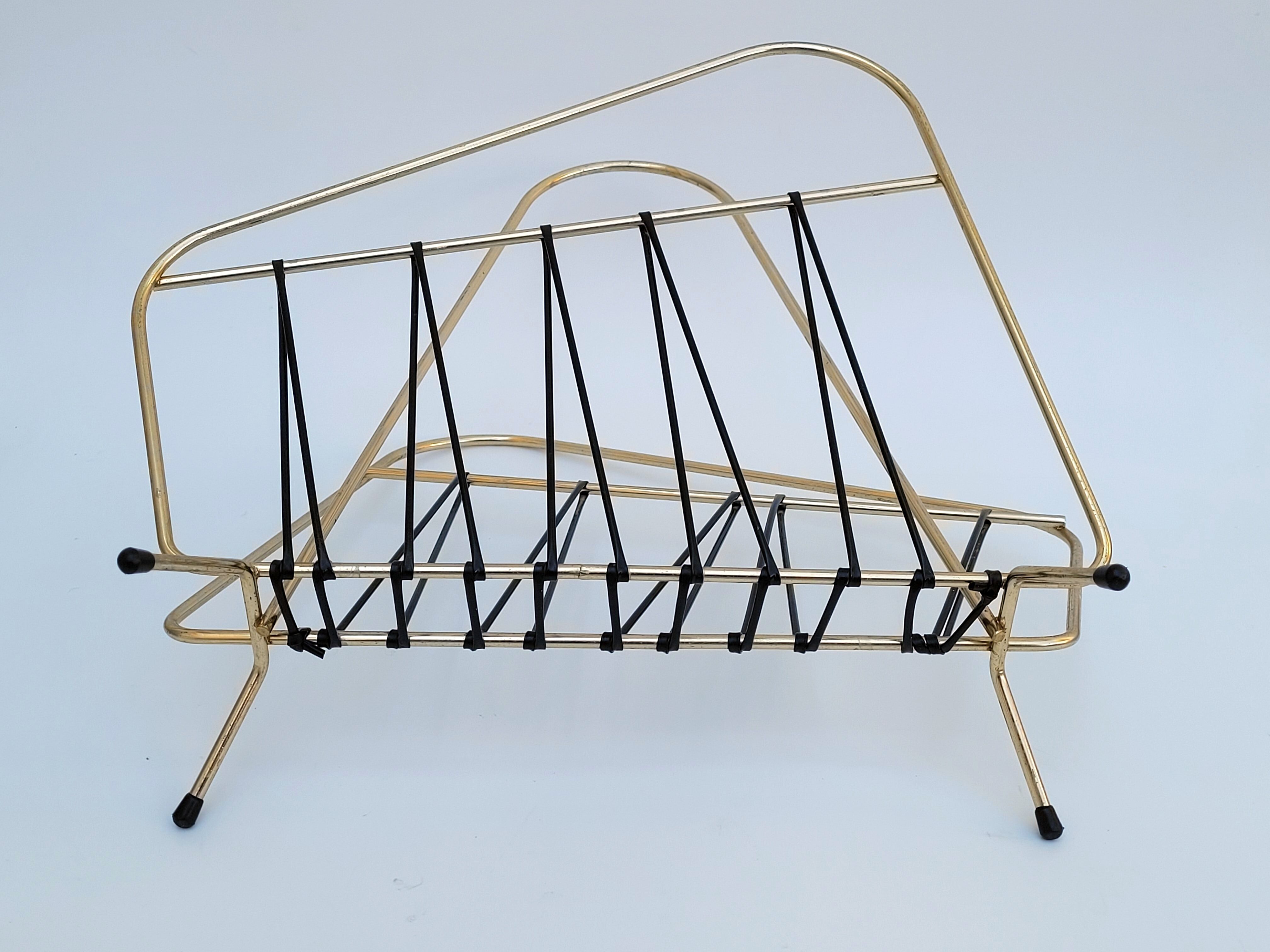 Magazine holder vintage brass wire and scoubidou 1950