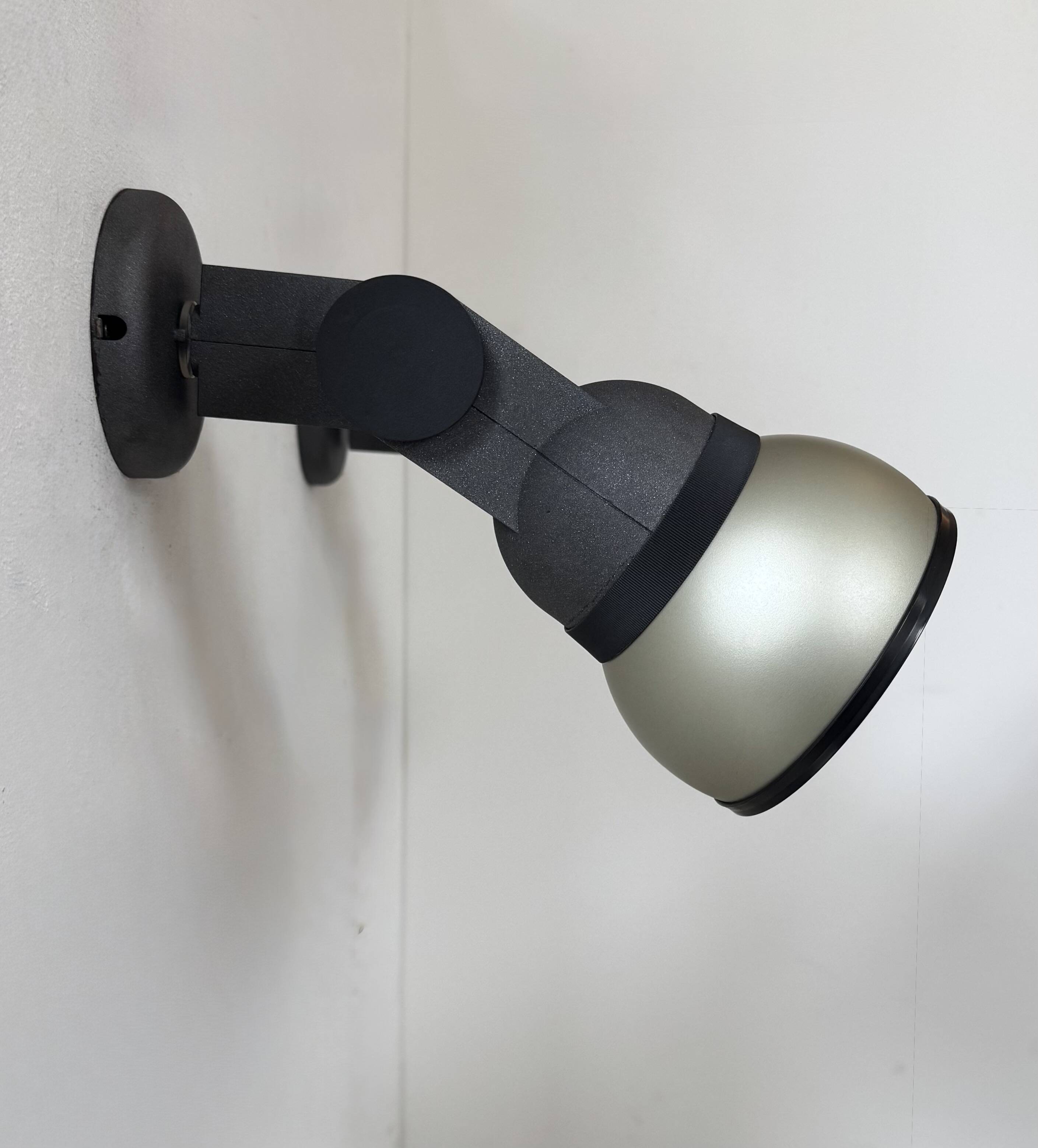 Pair of adjustable vintage wall lights, lacquered metal, Lita France 1980