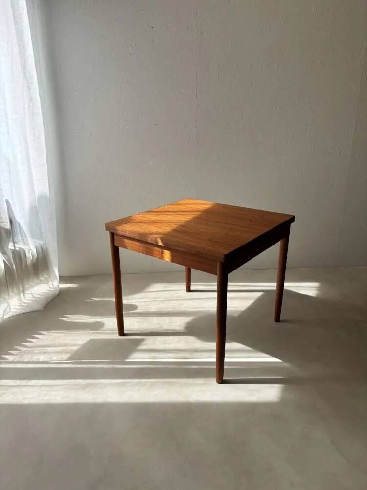 Scandinavian design dining table in solid teak from the 1960s.