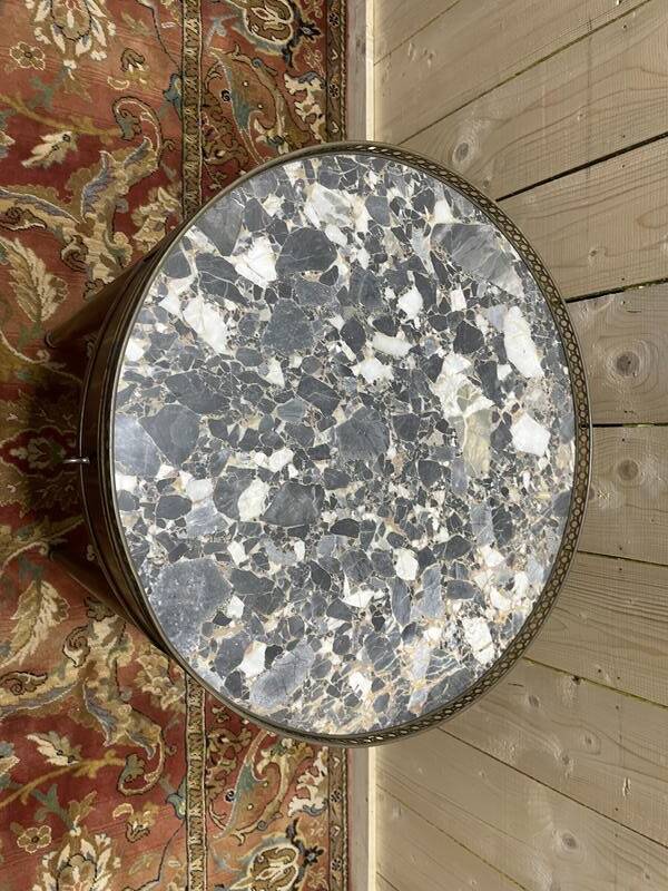 Table bouillotte de style Louis XVI en marqueterie et marbre