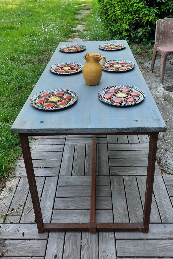 Table industrielle pliante