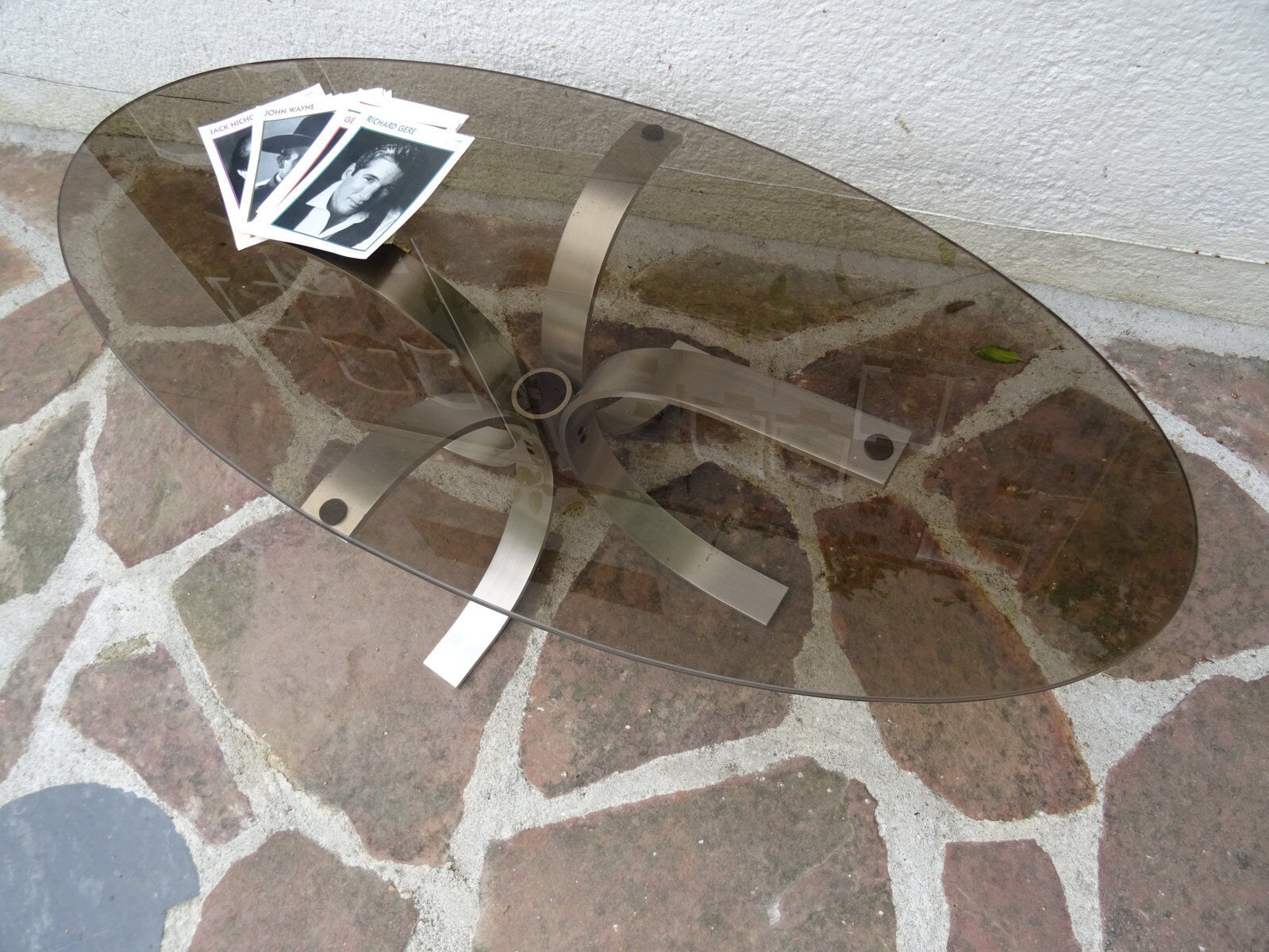Table basse verre fumé pied aluminium brossé