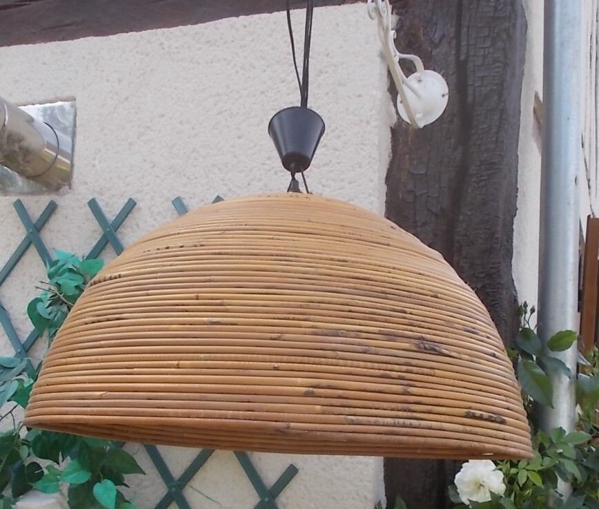 Rattan suspension